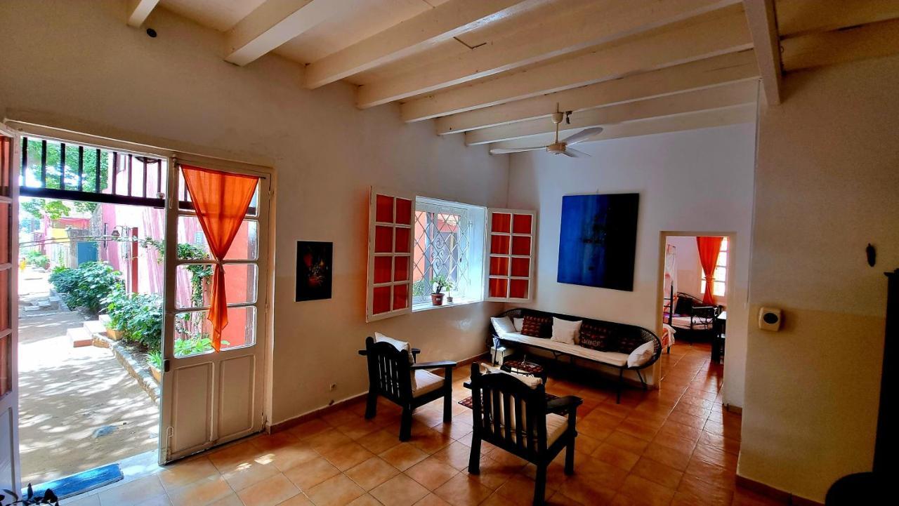 Bed and Breakfast Chez Coumbis Gorée Exterior foto